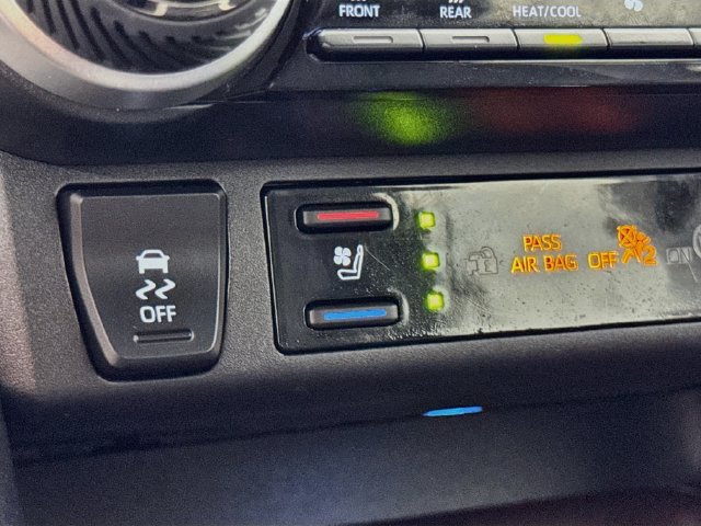 Used 2025 Toyota RAV4 Limited w/ Weather Package FWD image 35