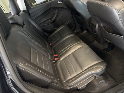 Used 2015 Ford Escape SE w/ Equipment Group 201A image 26