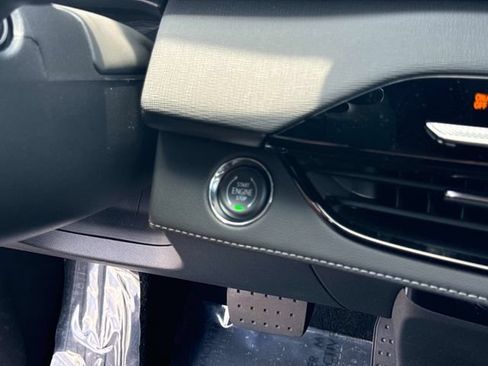 New 2026 Buick Enclave Sport Touring w/ Power Package FWD image 28