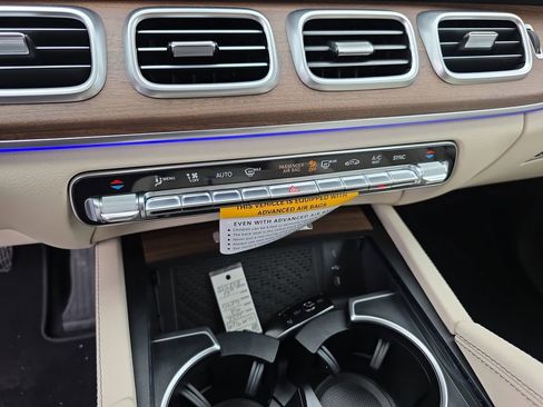 New 2026 Mercedes-Benz GLE 450 4MATIC image 16