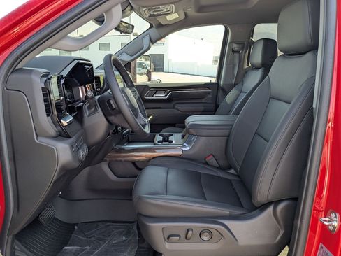New 2025 Chevrolet Silverado 3500 LT w/ Trail Boss Package AWD/4WD image 13