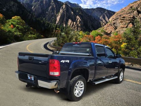 Used 2011 GMC Sierra 1500 SL AWD/4WD image 3