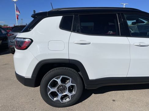 Used 2022 Jeep Compass Trailhawk w/ Trailhawk Convenience Group image 26