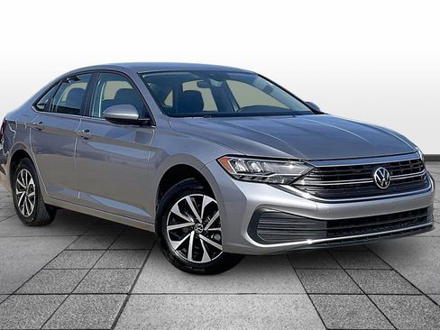 Used 2024 Volkswagen Jetta S image 2