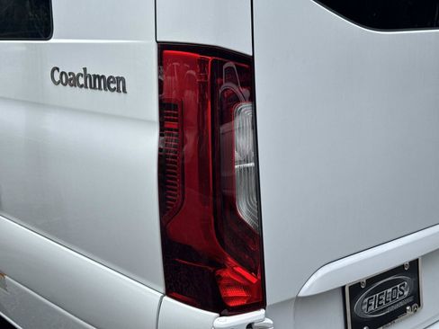 Used 2020 Mercedes-Benz Sprinter 3500 image 11