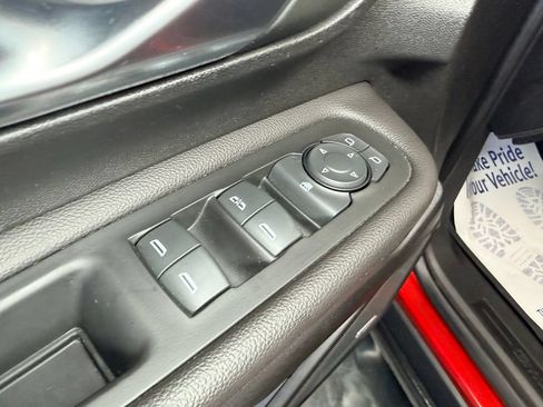 Used 2022 GMC Terrain AT4 w/ Infotainment Package II AWD/4WD image 17