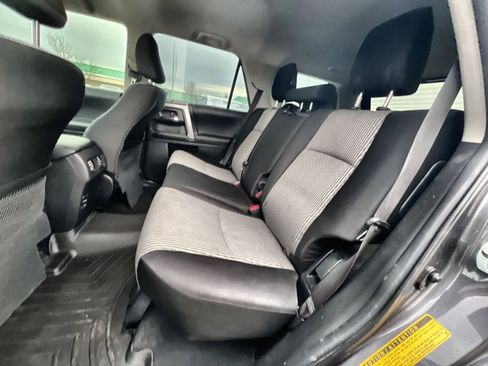 Used 2016 Toyota 4Runner SR5 image 23