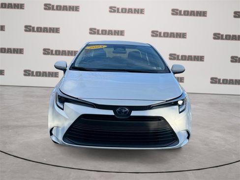 Used 2023 Toyota Corolla LE image 8