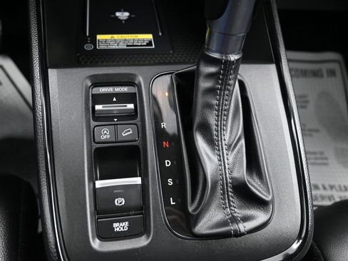 Used 2024 Honda CR-V EX-L image 17