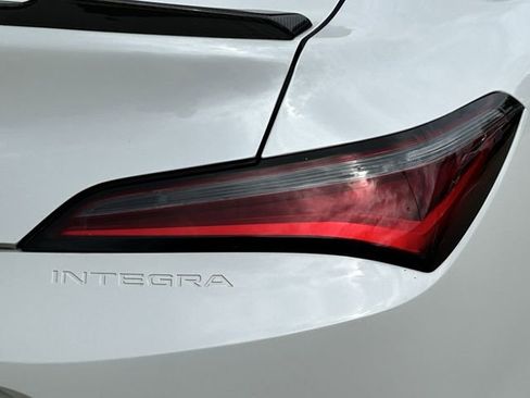 Used 2024 Acura Integra A-Spec FWD image 8