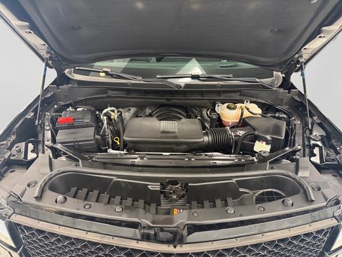 Used 2023 Cadillac Escalade ESV Sport w/ Touring Package image 5