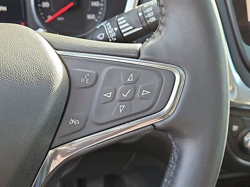 Used 2020 Chevrolet Equinox Premier image 36