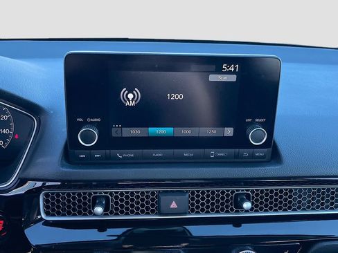 Used 2024 Honda Civic EX-L image 13