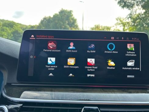 Used 2022 BMW 530i xDrive w/ Premium Package image 20