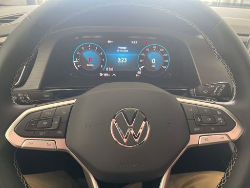 New 2026 Volkswagen Atlas Cross Sport SE AWD/4WD image 19