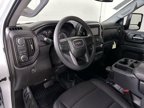 New 2025 GMC Sierra 2500 Pro w/ Convenience Package AWD/4WD image 11