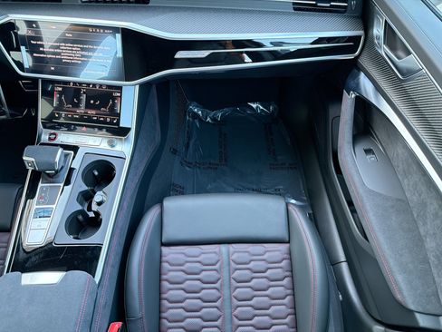 New 2026 Audi RS 6 performance image 18