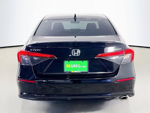 Used 2024 Honda Civic Sport image 8