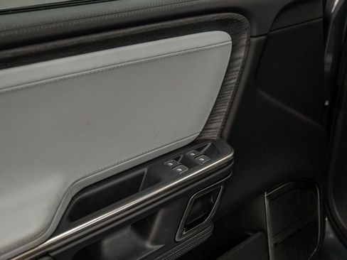 Used 2022 Rivian R1T Adventure image 28