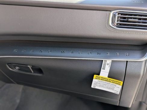 New 2026 Jeep Grand Wagoneer Summit image 46