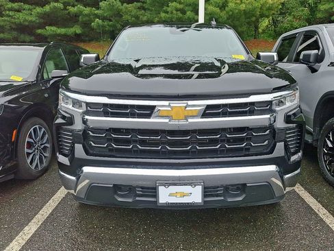 Certified 2023 Chevrolet Silverado 1500 LT AWD/4WD image 2