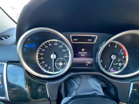 Used 2014 Mercedes-Benz ML 350 4MATIC image 9