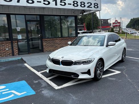 Used 2021 BMW 330i Sedan w/ Driving Assistance Package RWD image 1