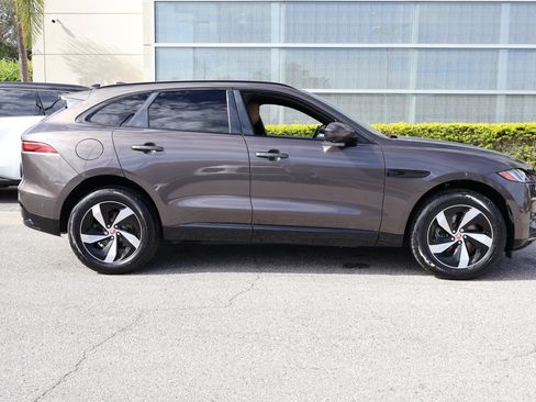 Used 2021 Jaguar F-PACE S image 11