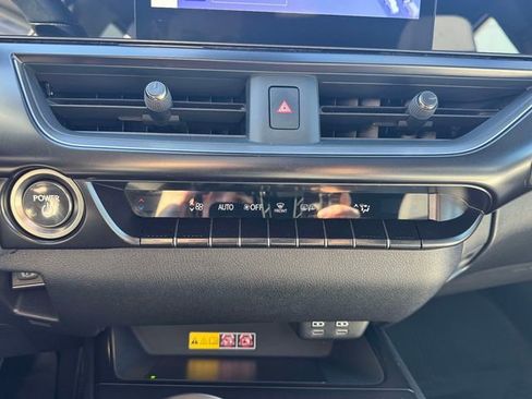 Used 2023 Lexus UX 250h F Sport image 35