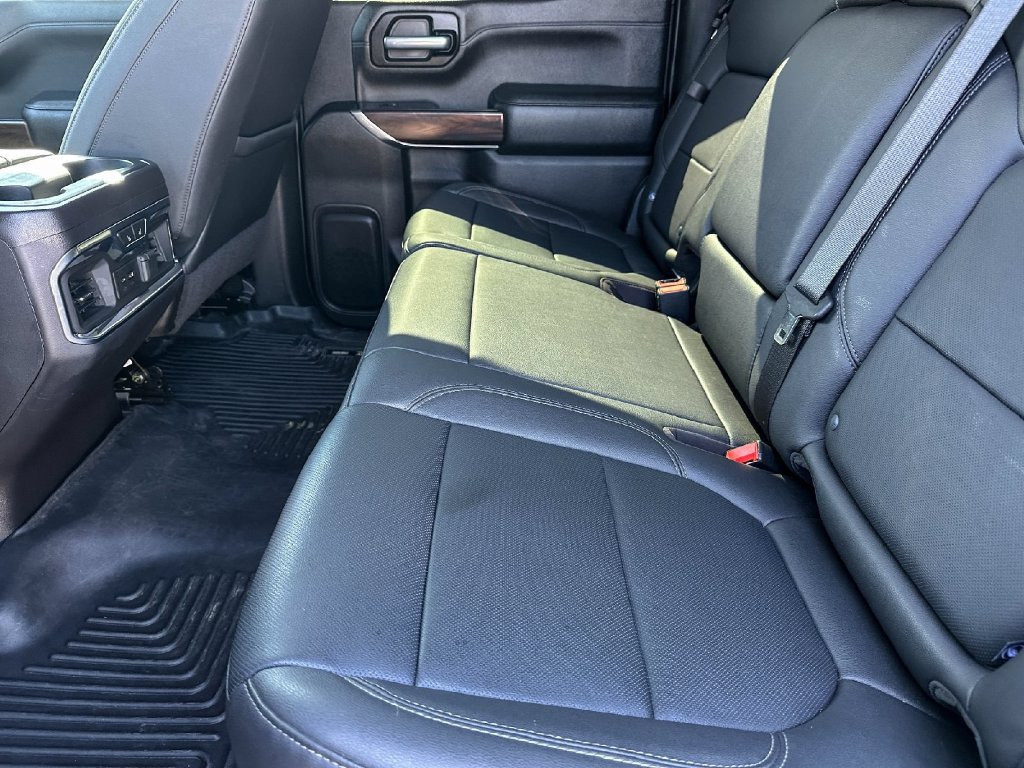 Used 2021 GMC Sierra 1500 SLT AWD/4WD image 18