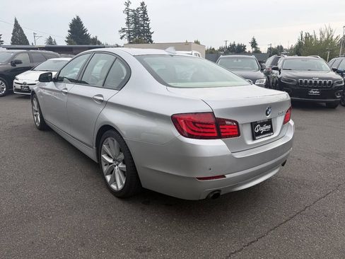 Used 2011 BMW 535i Sedan RWD image 2