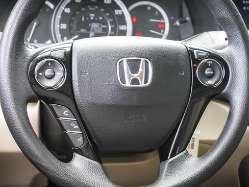 Used 2017 Honda Accord LX image 13