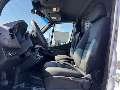 New 2025 Mercedes-Benz Sprinter 2500 image 2