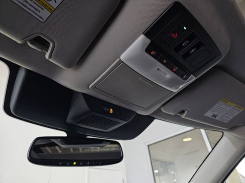 Used 2022 Nissan Pathfinder Platinum w/ Cargo Package image 18