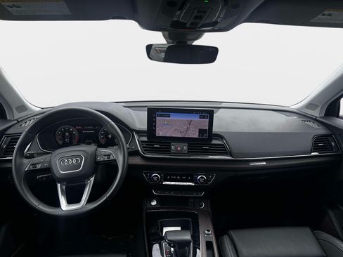 Used 2023 Audi Q5 2.0T Premium Plus w/ Premium Plus Package AWD/4WD image 10