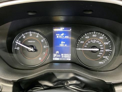 Used 2023 Subaru Crosstrek 2.0i Premium image 21