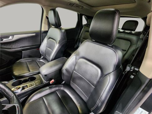 Used 2020 Ford Escape SEL image 13