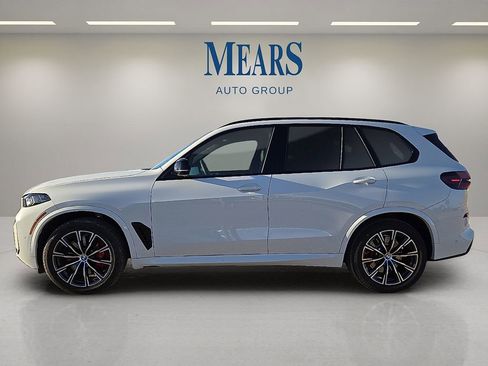 Used 2026 BMW X5 M60i image 2