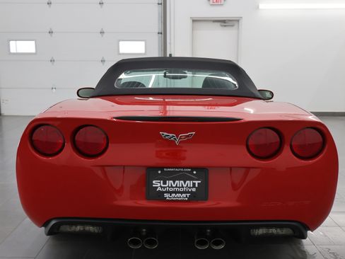 Used 2008 Chevrolet Corvette Convertible w/ Preferred Equipment Group RWD image 23