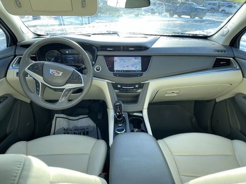 Used 2024 Cadillac XT5 Premium Luxury w/ LPO, Floor Liner Package image 22