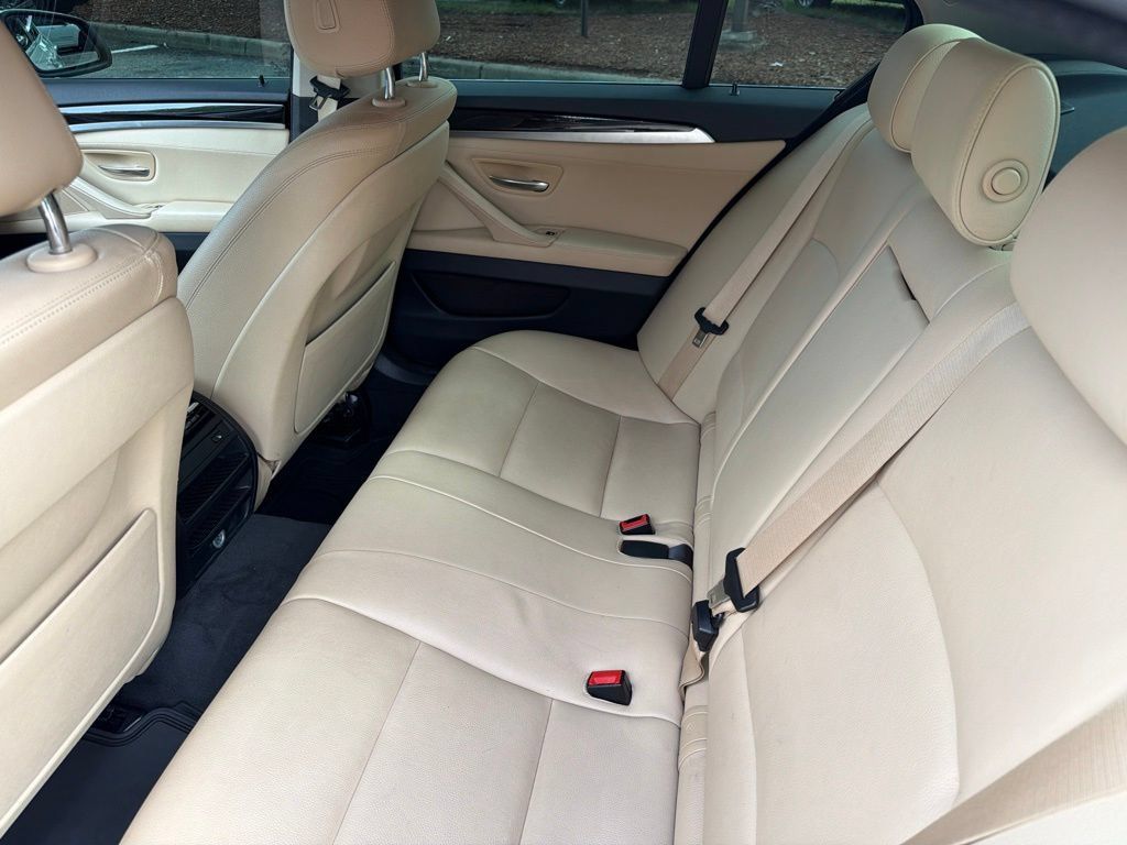 Used 2016 BMW 528i xDrive Sedan AWD/4WD image 15