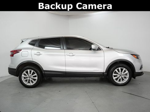 Used 2021 Nissan Rogue Sport S FWD image 5