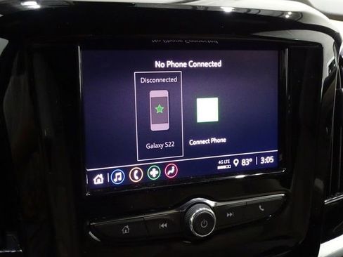 Used 2023 Chevrolet Traverse LS image 33