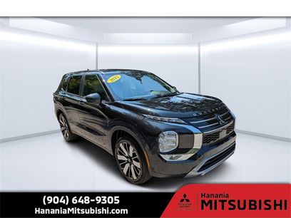 New 2025 Mitsubishi Outlander SE