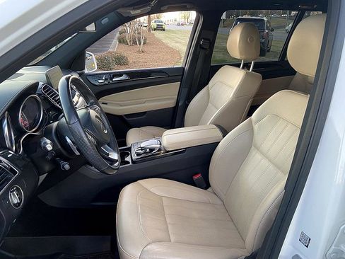 Used 2018 Mercedes-Benz GLS 450 GLS 450 image 11