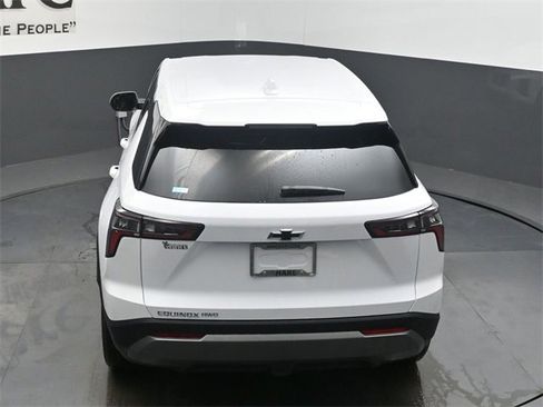New 2026 Chevrolet Equinox LT w/ LPO, Floor Liner Package image 35