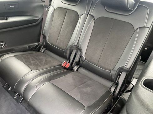 Certified 2023 Jeep Grand Cherokee L Laredo image 25