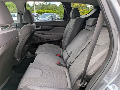 Used 2019 Hyundai Santa Fe SEL FWD image 12