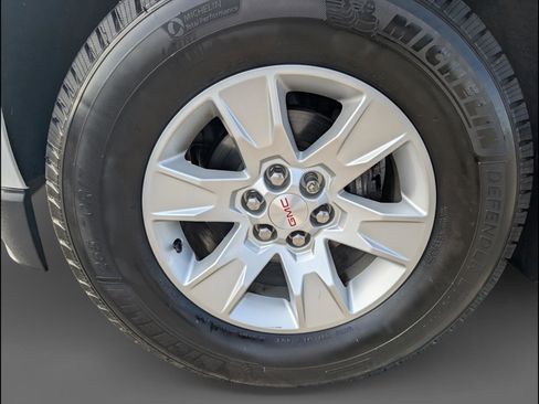 Used 2016 GMC Canyon SLE w/ SLE Convenience Package image 25