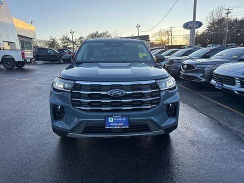 New 2026 Ford Explorer Active w/ Active Comfort Package AWD/4WD image 2